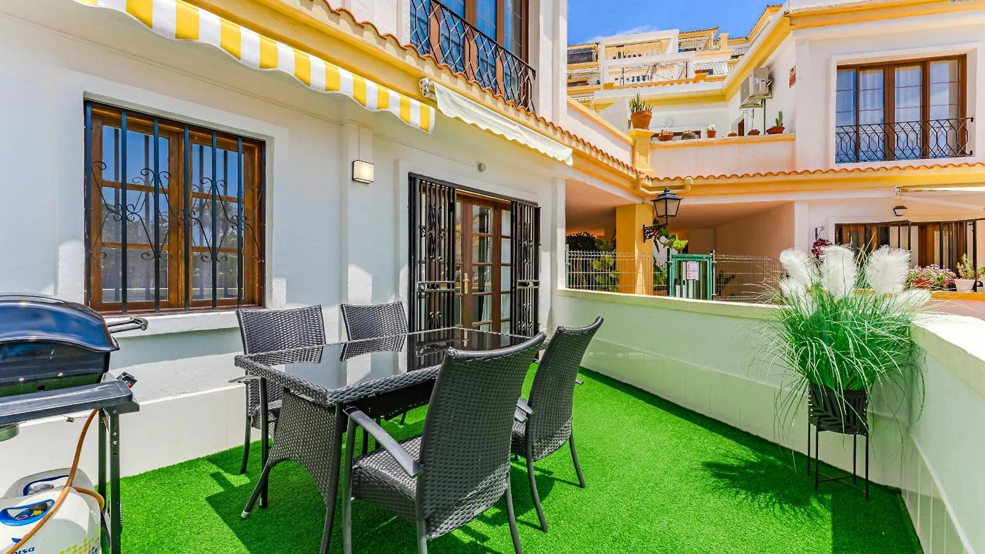 Romantic Apartment In Windsor Park Costa Adeje