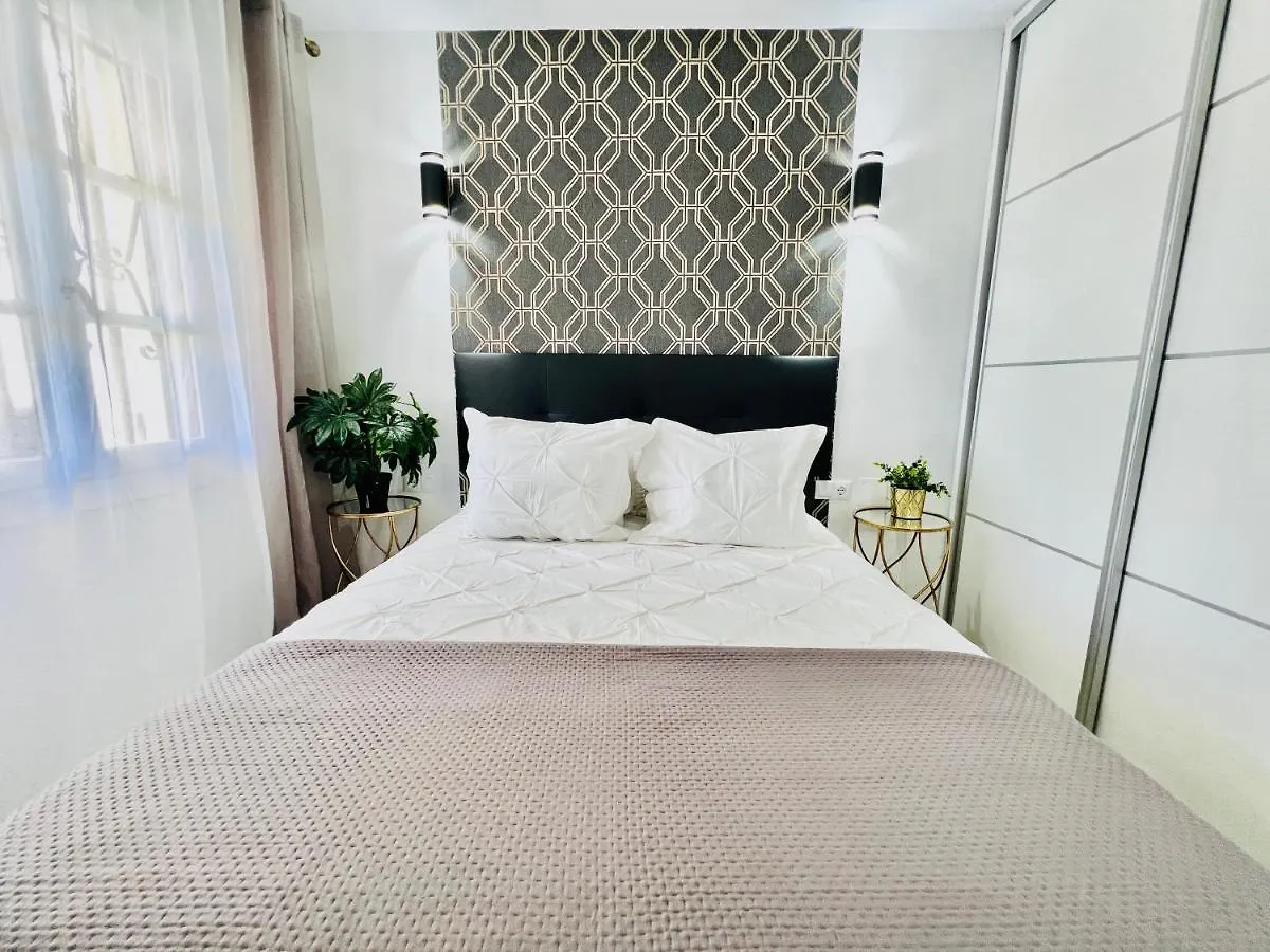 Romantic Apartment In Windsor Park Costa Adeje